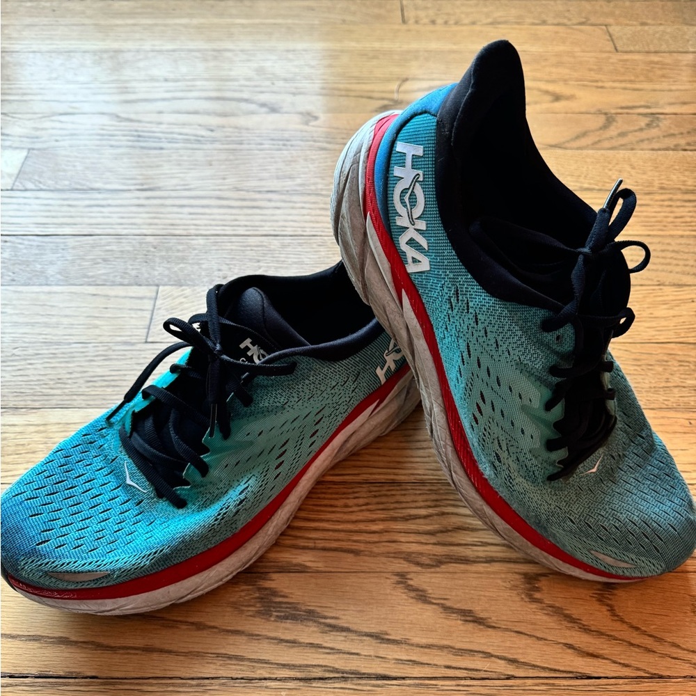 Men’s Clifton 8 Hoka one one size 11